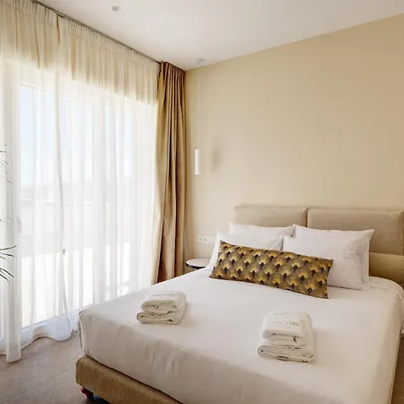 La Delle Torri Apartment *