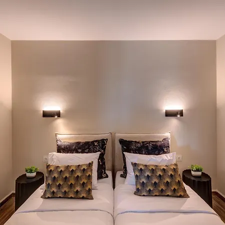 La Delle Torri Apartment